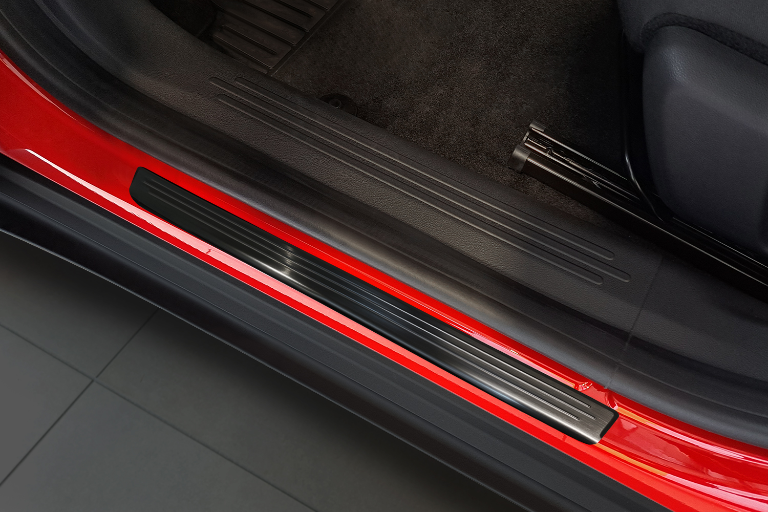 Door sill plates suitable for Fiat 600 2023-present stainless steel brushed anthracite 4 pieces
