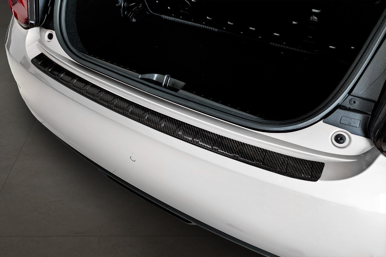 Rear bumper protector Fiat 500e 2020-present 3-door hatchback carbon