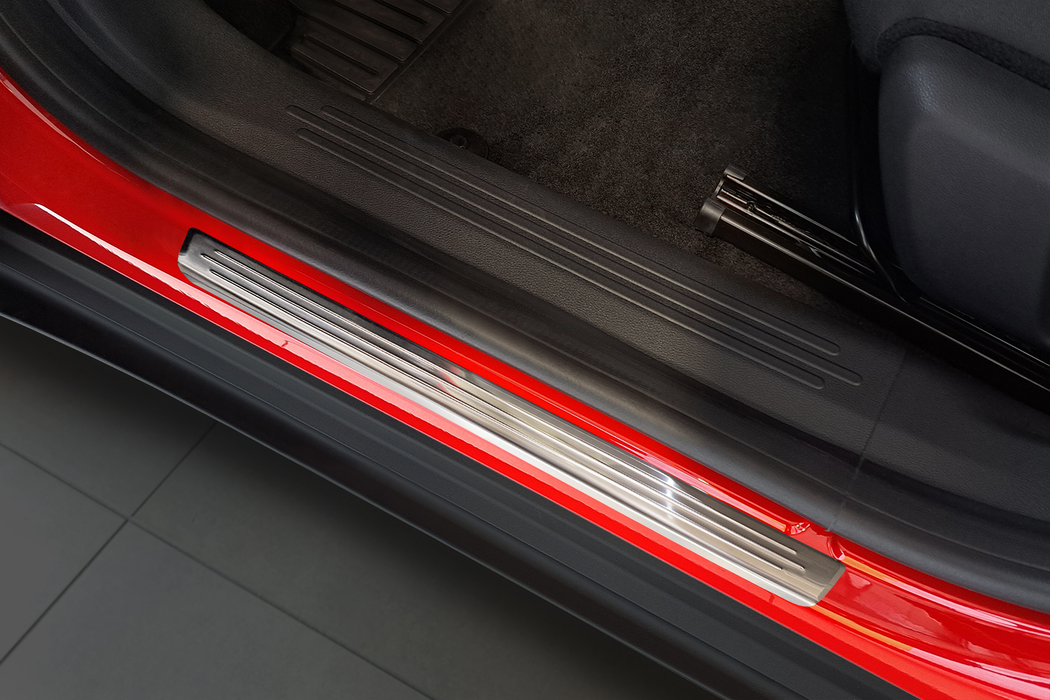 Door sill plates suitable for Fiat 600 2023-present stainless steel brushed 4 pieces