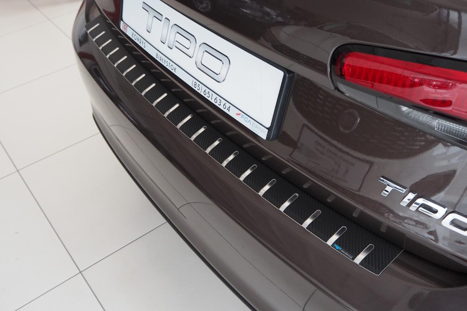 Rear bumper protector Fiat Tipo (Type 357) 2016-present 5-door hatchback stainless steel - carbon foil (FIA2TIBA) (2)