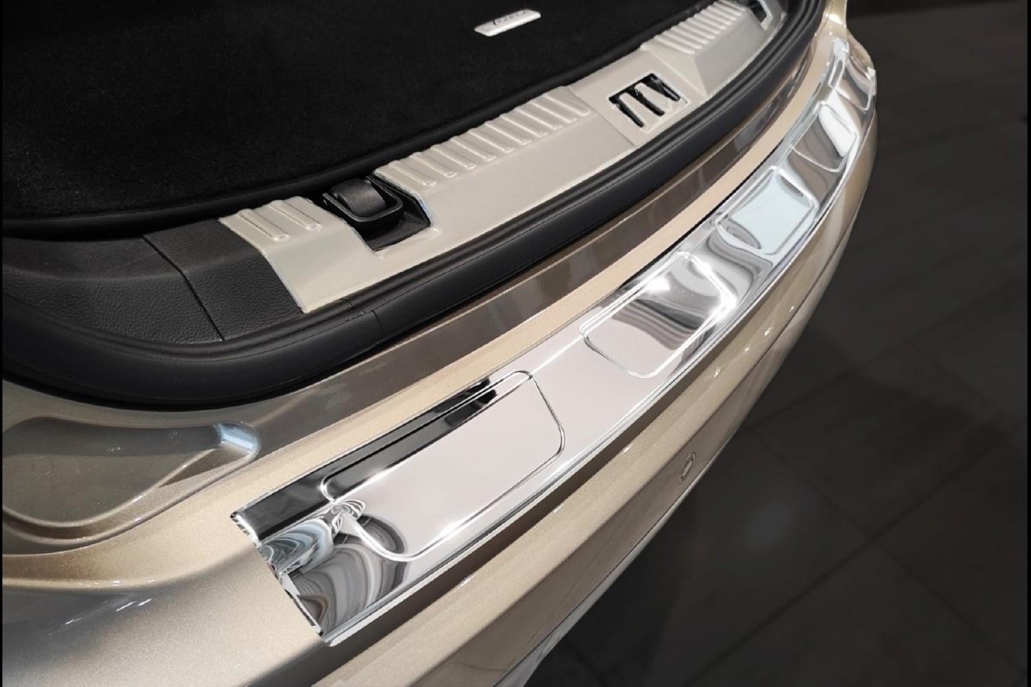 Rear bumper protector Ford Edge II stainless steel high gloss CPE