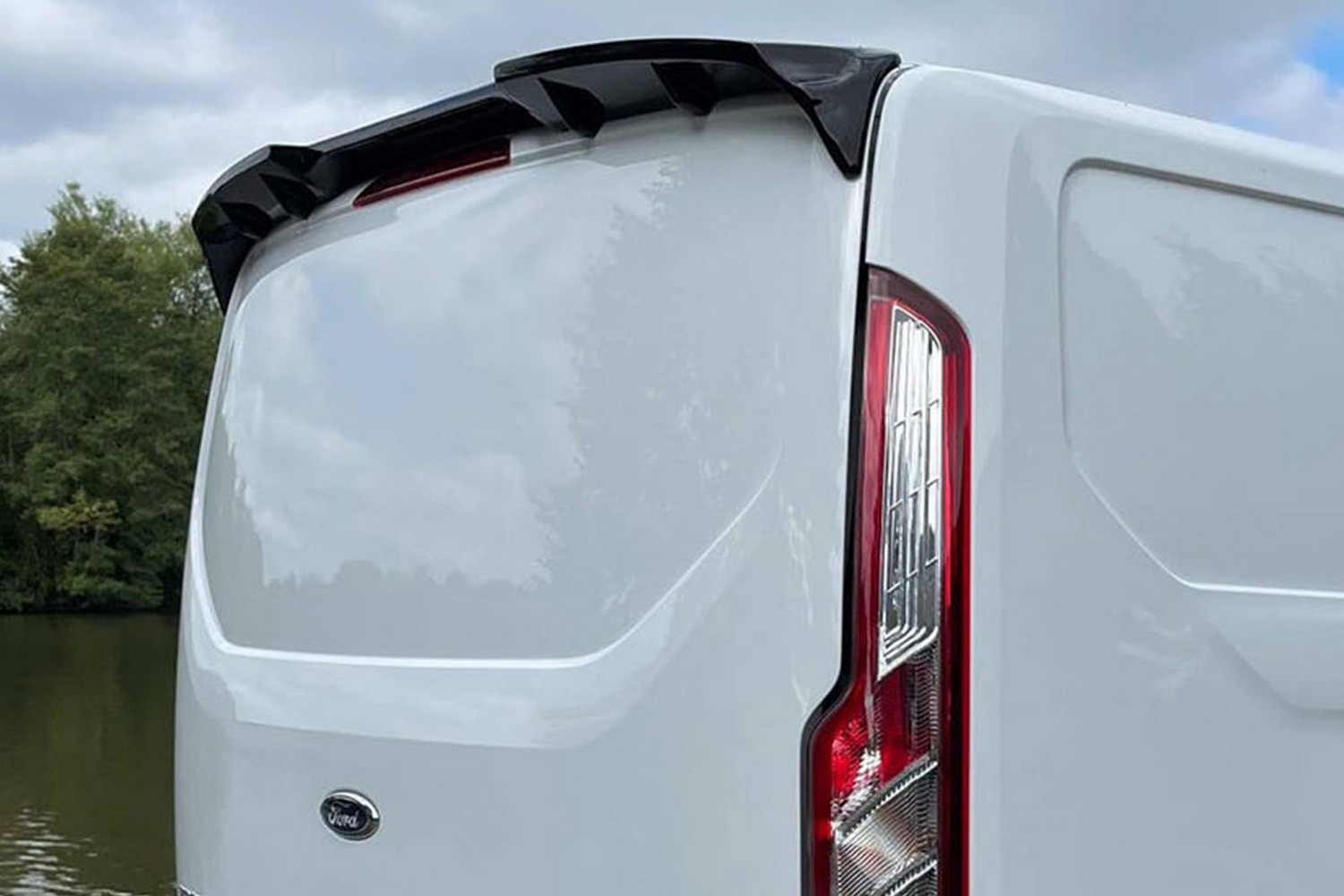 Dakspoiler geschikt voor Ford Transit & Tourneo Connect II 2013-2022