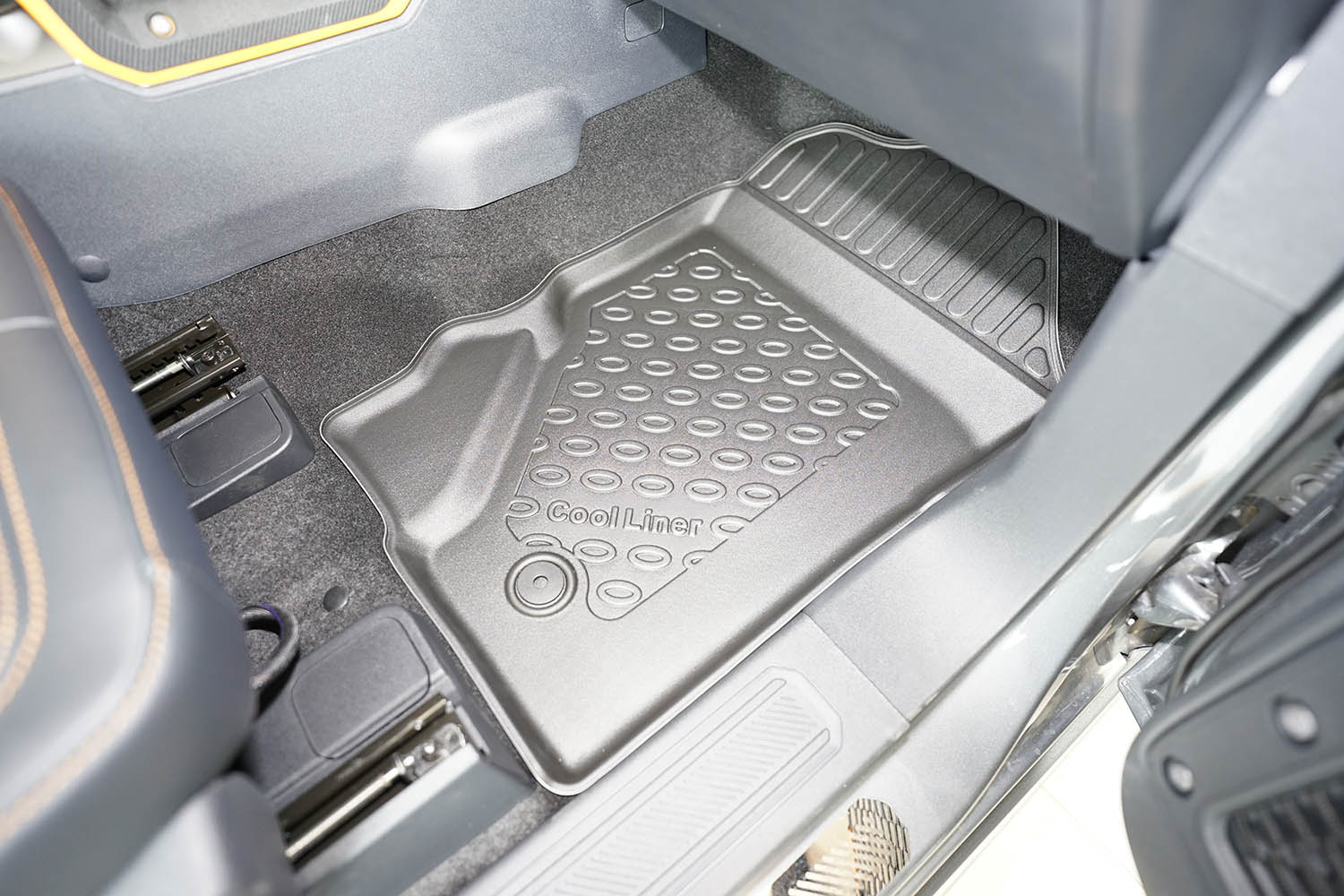 Car mats suitable for Ford Bronco (U725) 2021-present Cool Liner PE/TPE rubber (FOR1BRFM-C) (5) Car mats suitable for Ford Bronco (U725) 2021-present Cool Liner PE/TPE rubber (FOR1BRFM-C) (5)
