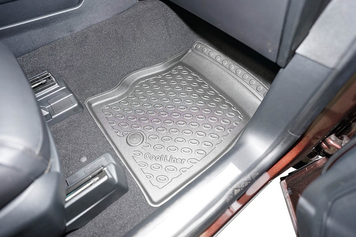 Car mats suitable for Ford Explorer VI 2019-present Cool Liner PE/TPE rubber (FOR1EXFM-C) (3)