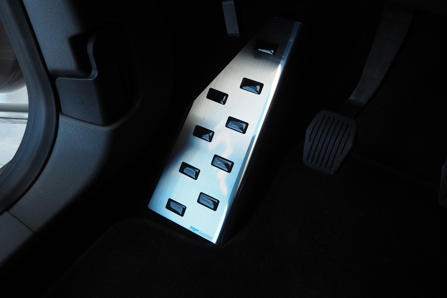 Garniture repose-pied convient à Ford Tourneo Connect II 2013-2018 acier inox brossé