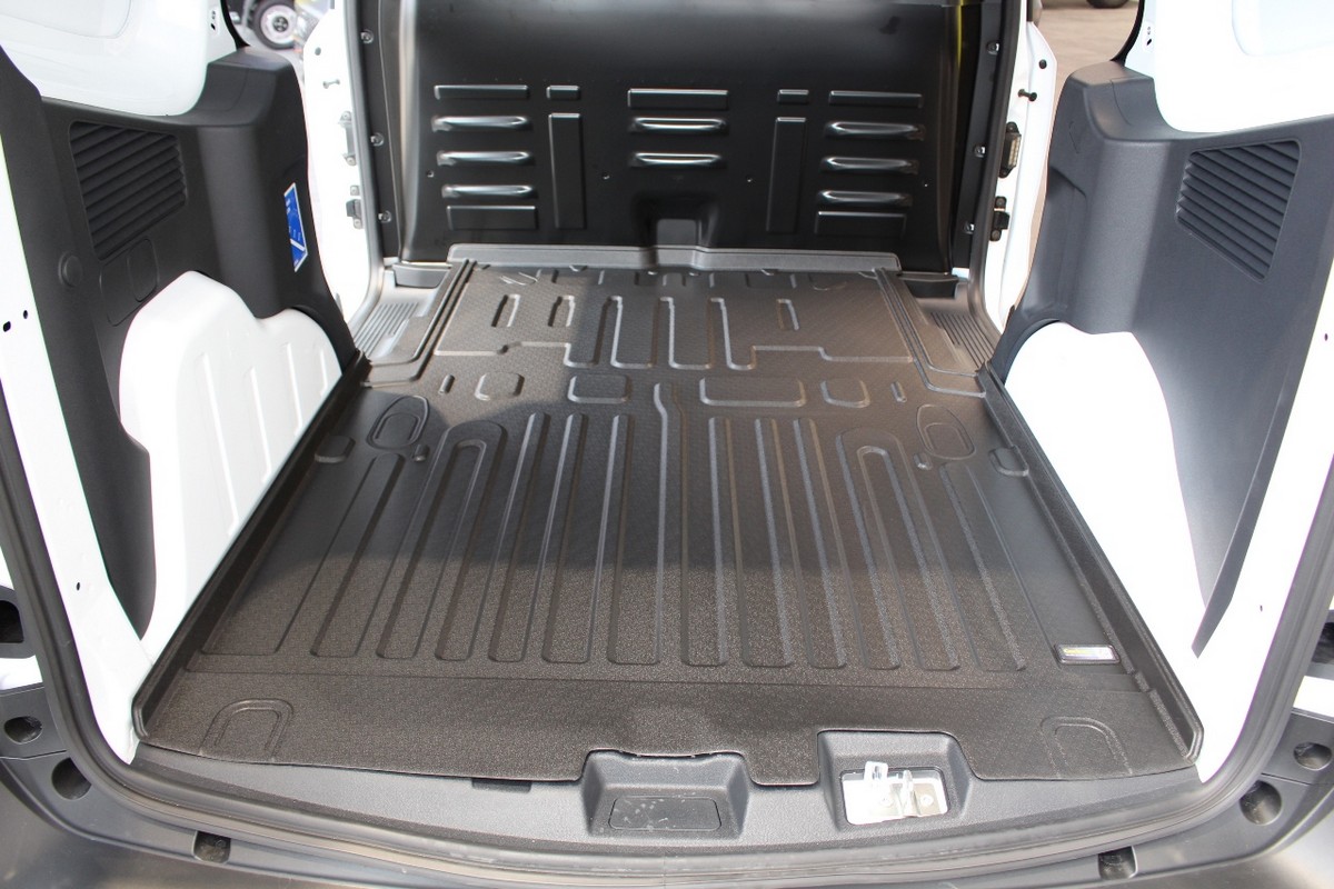 Tapis de coffre Ford Transit Courier II 2023-présent Carbox Form PE caoutchouc - noir