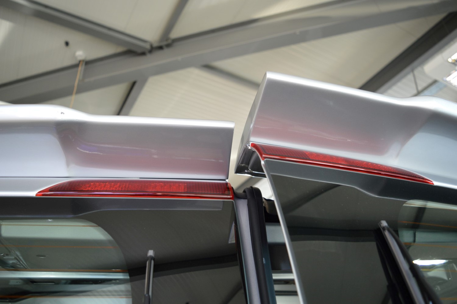 Ford Transit / Tourneo Custom 2012- 2 drs roof spoiler (FOR1TRSU)