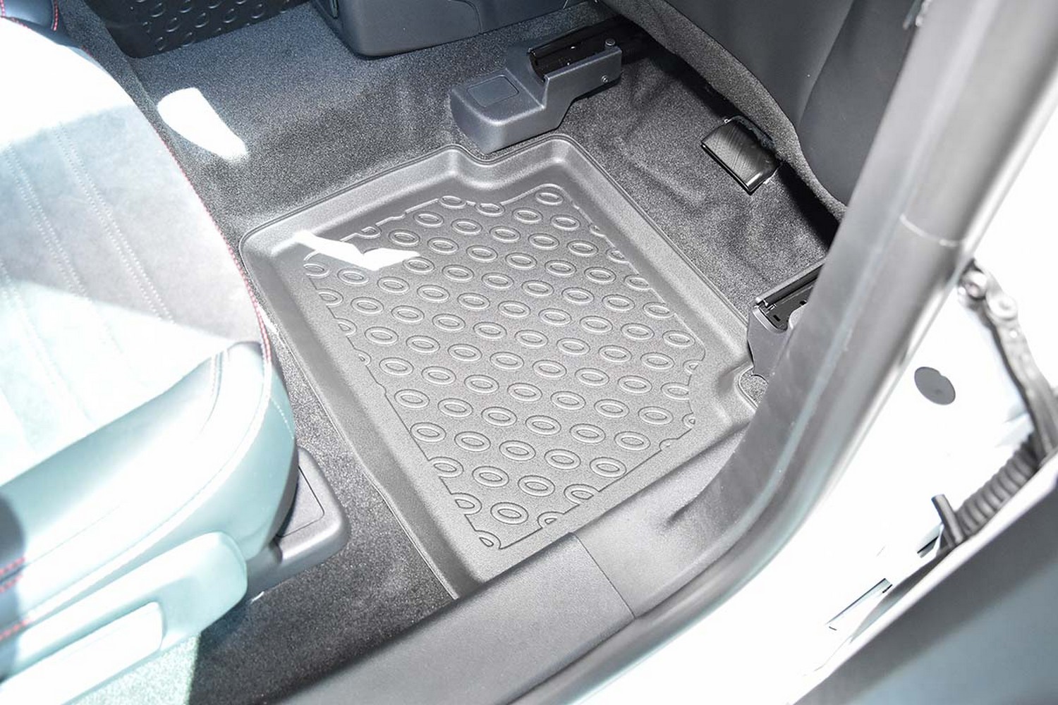 Car mats suitable for Ford Kuga III 2019-present Cool Liner PE/TPE rubber (FOR2KUFM-C) (5) Car mats suitable for Ford Kuga III 2019-present Cool Liner PE/TPE rubber (FOR2KUFM-C) (5)