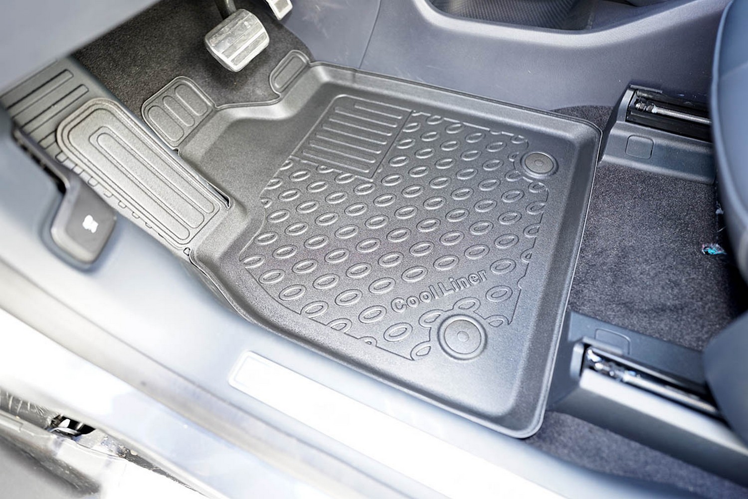 Car mats suitable for Ford Mustang Mach-E 2020-present Cool Liner PE/TPE rubber (FOR2MUFM-C) (2)