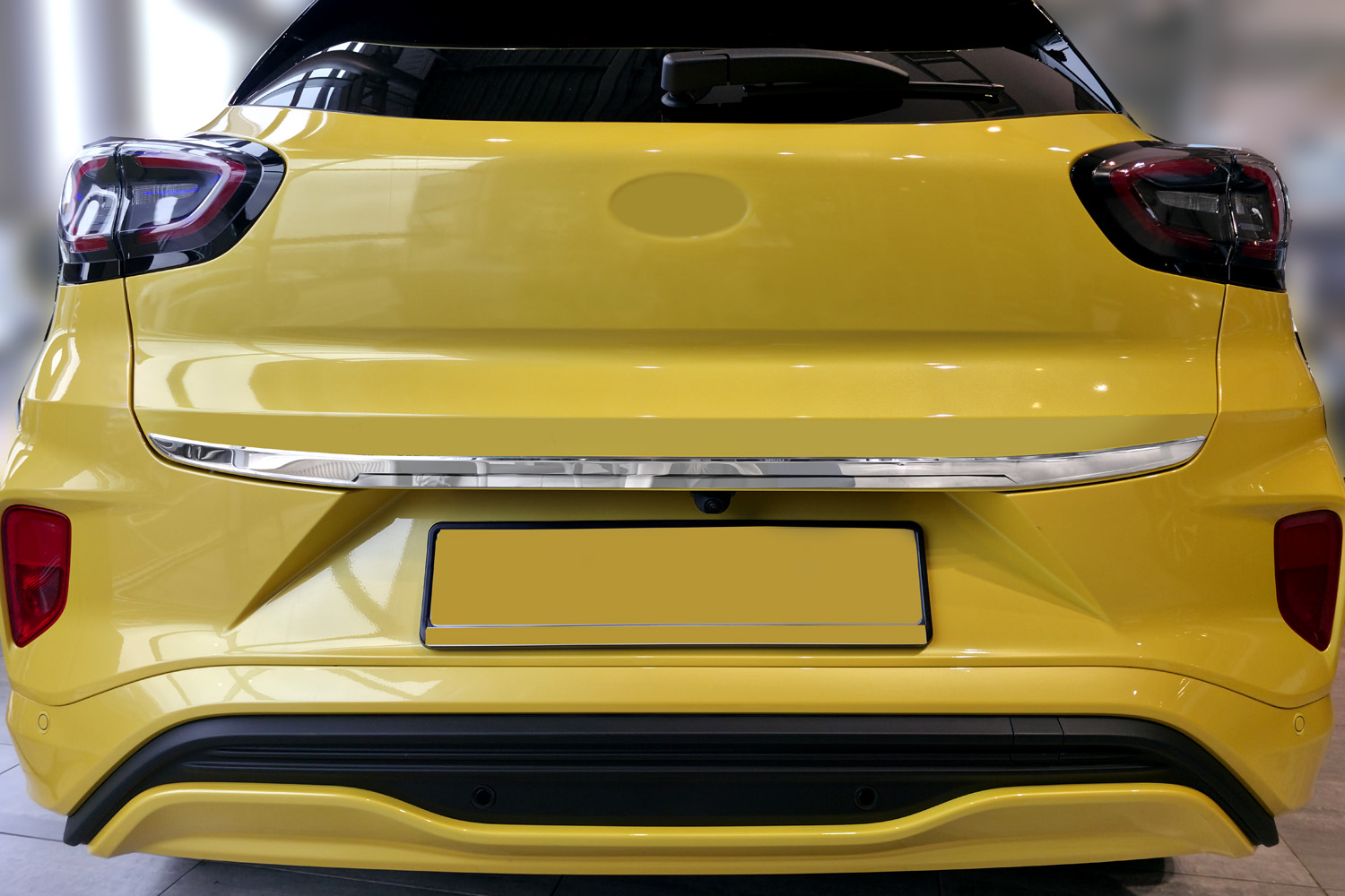 Garniture de couvercle de coffre convient à Ford Puma 2019-présent acier inox brillant Garniture de couvercle de coffre convient à Ford Puma 2019-présent acier inox brillant