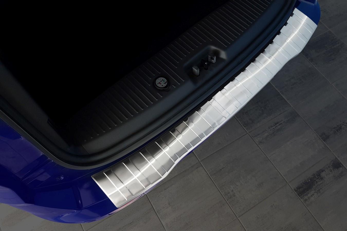 Rear bumper protector suitable for Ford Transit & Tourneo Courier 2014-2023 stainless steel brushed