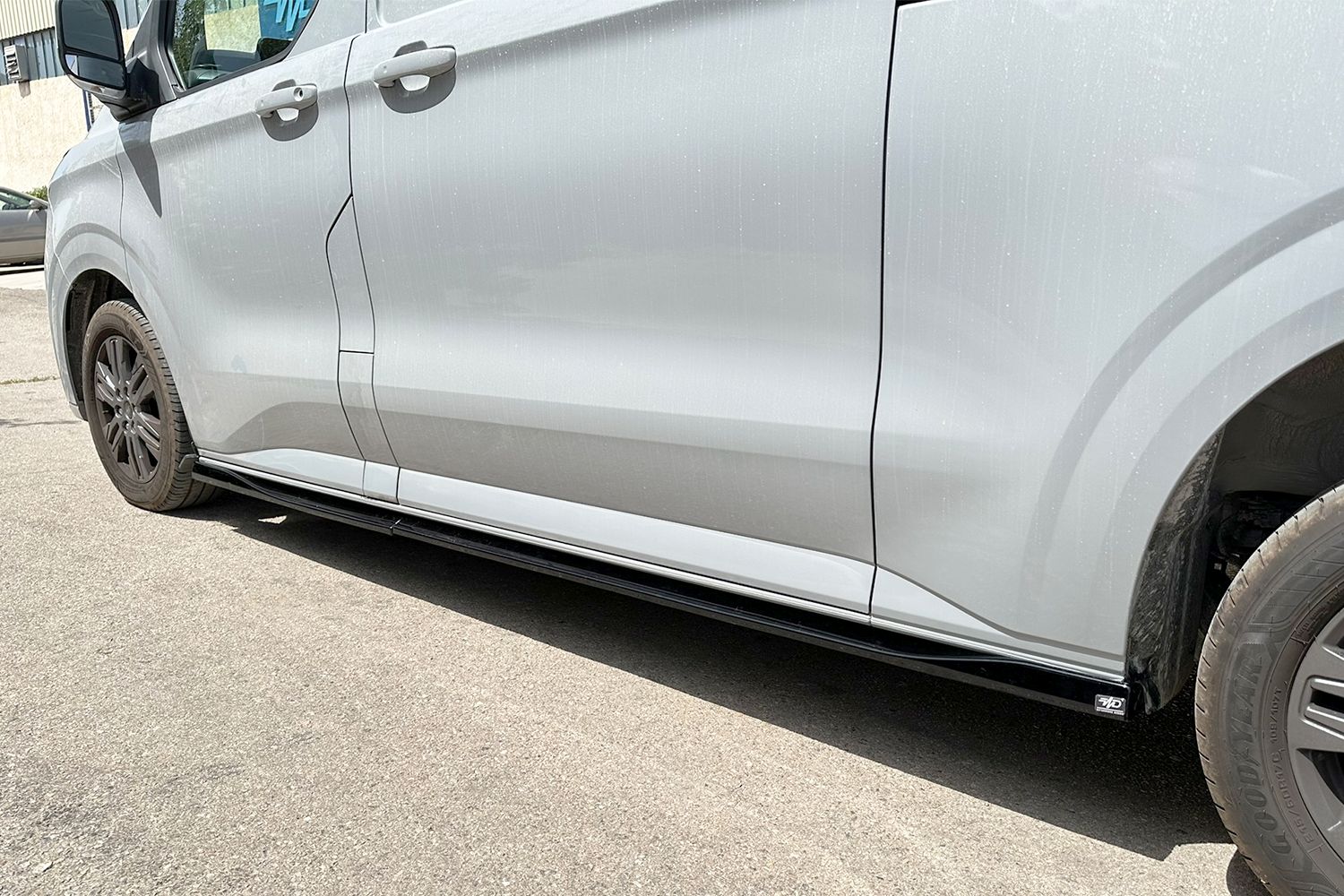 Sideskirts geschikt voor Ford Transit Custom II 2023-heden Sideskirts geschikt voor Ford Transit Custom II 2023-heden