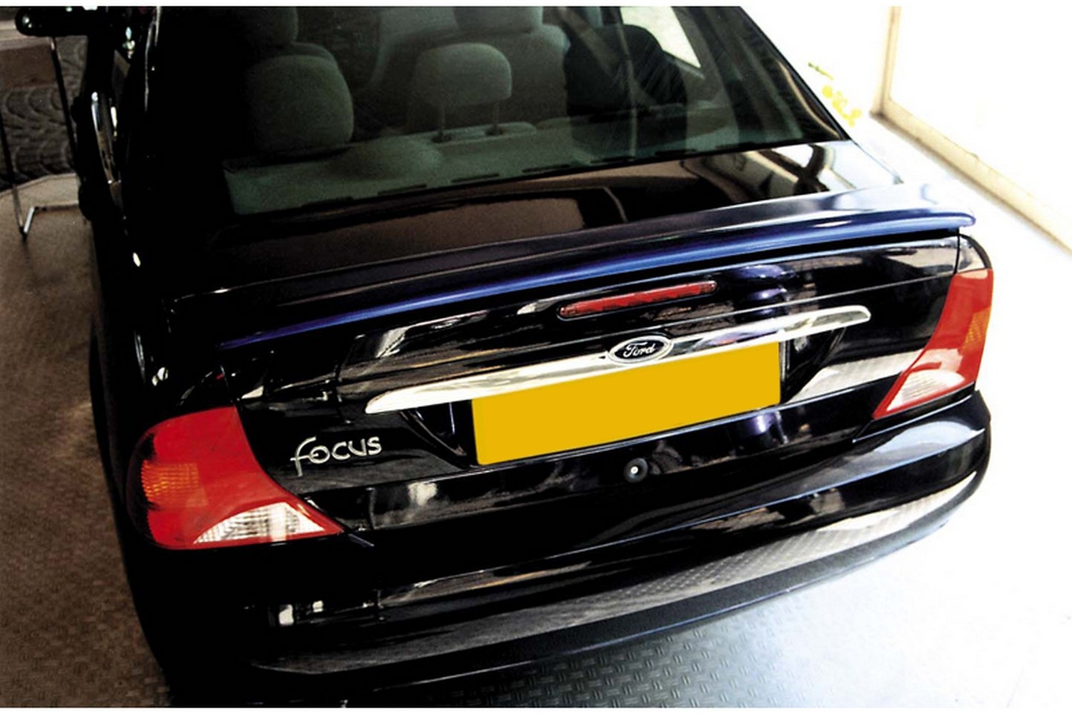 Boot spoiler suitable for Ford Focus I 1998-2004 4-door saloon