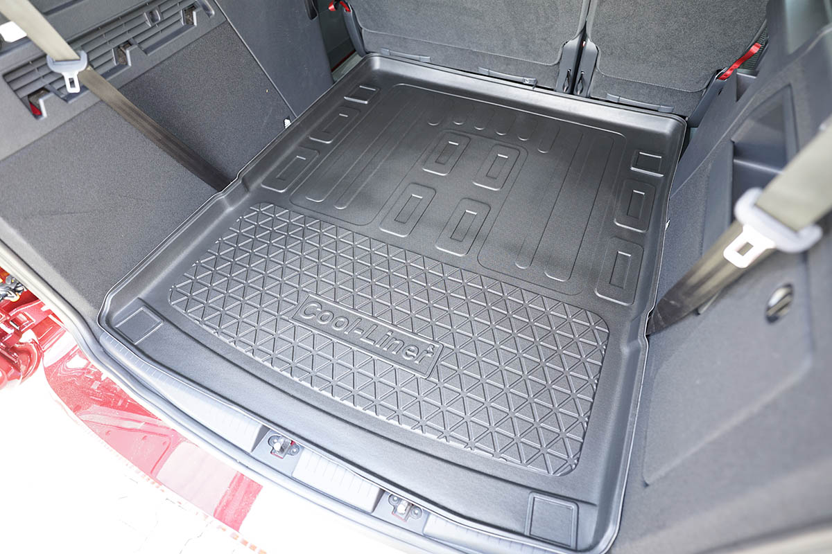 Boot mat suitable for Ford Tourneo Connect III 2022-present Cool Liner anti slip PE/TPE rubber (FOR8TOTM-C) (2)