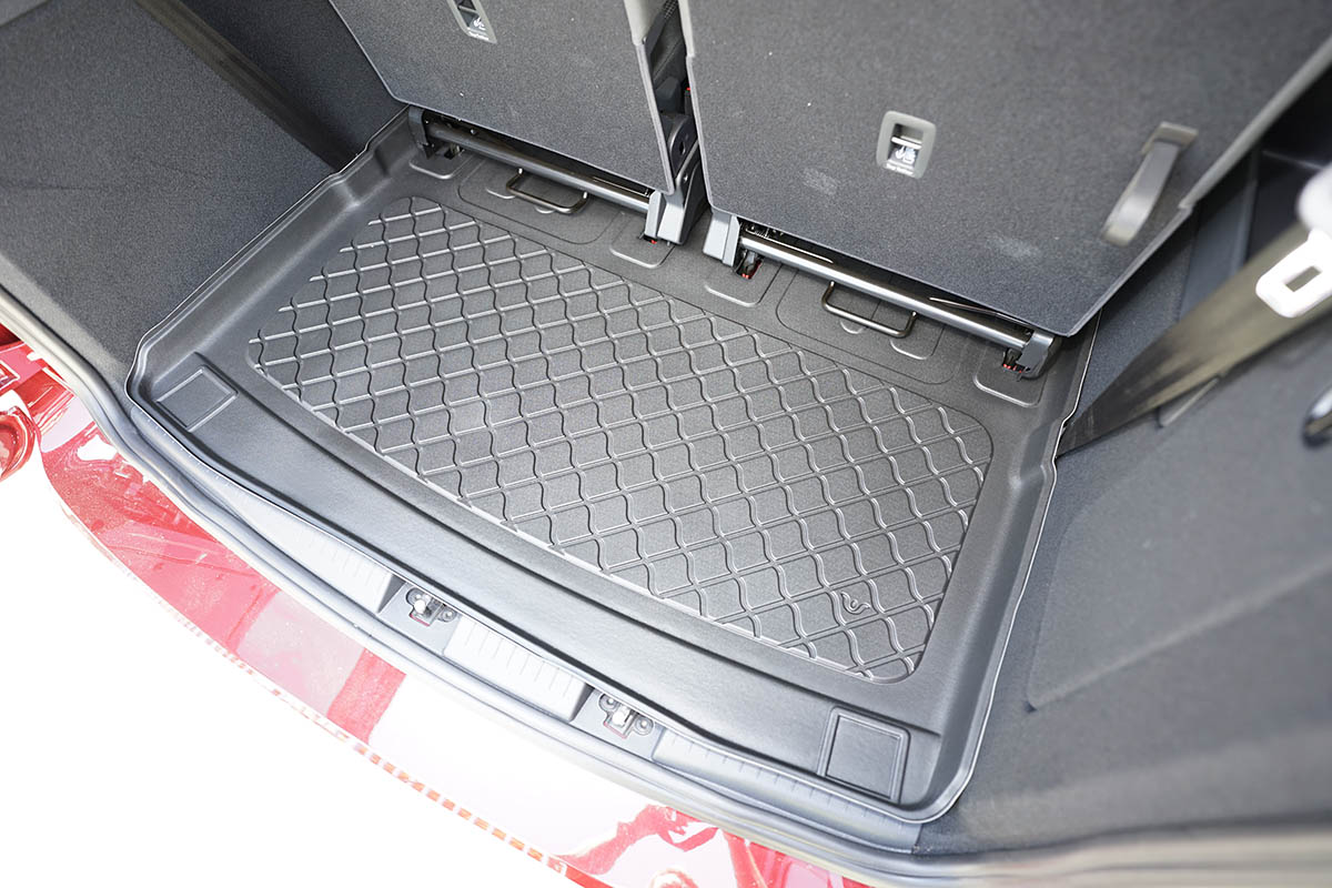 Boot mat suitable for Ford Tourneo Connect III 2022-present Guardliner anti slip PE/TPE rubber (FOR8TOTM-G) (5)