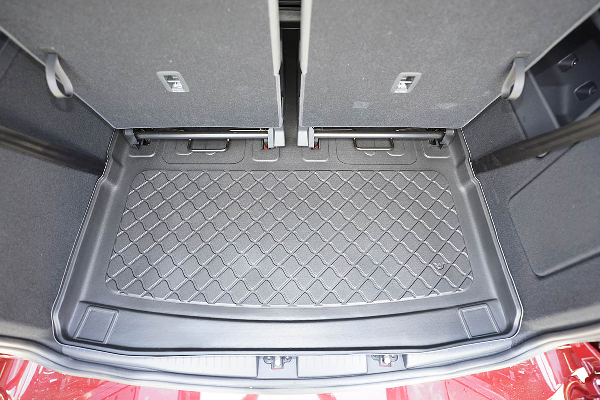 Boot mat suitable for Ford Tourneo Connect III 2022-present Guardliner anti slip PE/TPE rubber (FOR8TOTM-G) (6)