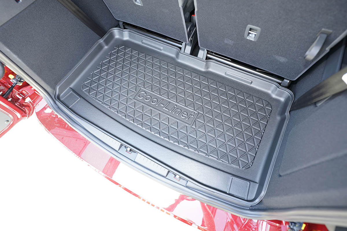 Boot mat suitable for Ford Tourneo Connect III 2022-present Cool Liner anti slip PE/TPE rubber (FOR9TOTM-C) (2)