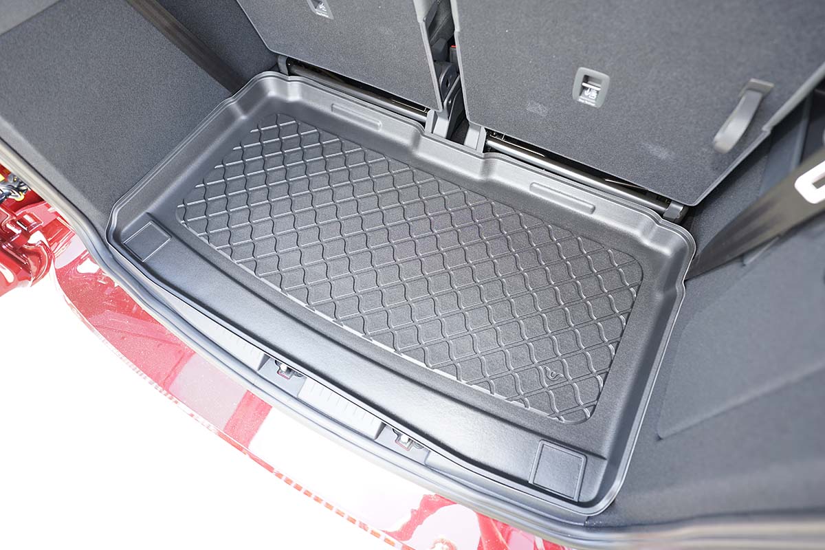Boot mat suitable for Ford Tourneo Connect III 2022-present Guardliner anti slip PE/TPE rubber (FOR9TOTM-G) (2)