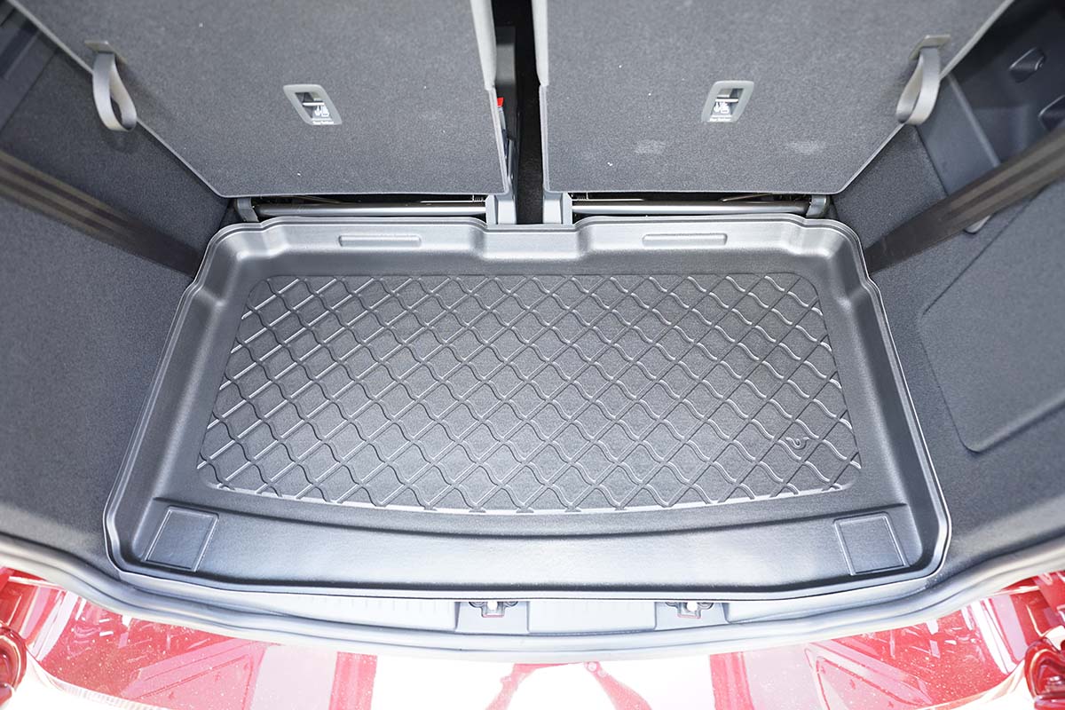 Boot mat suitable for Ford Tourneo Connect III 2022-present Guardliner anti slip PE/TPE rubber (FOR9TOTM-G) (3)