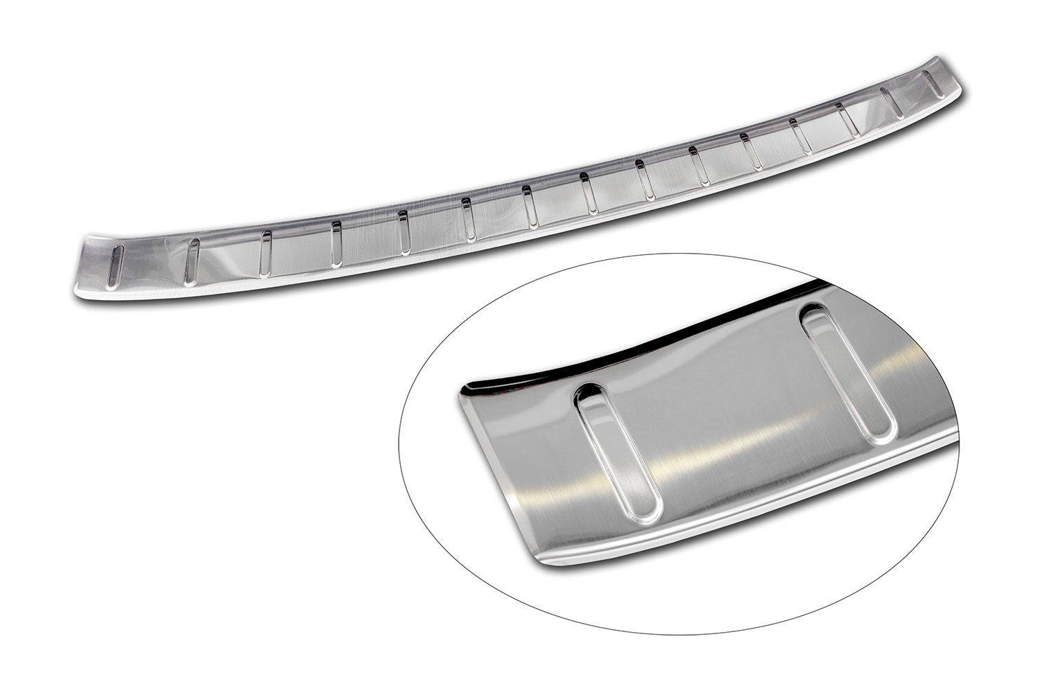 Rear bumper protector suitable for Forthing U-Tour 2022-present stainless steel brushed (5)