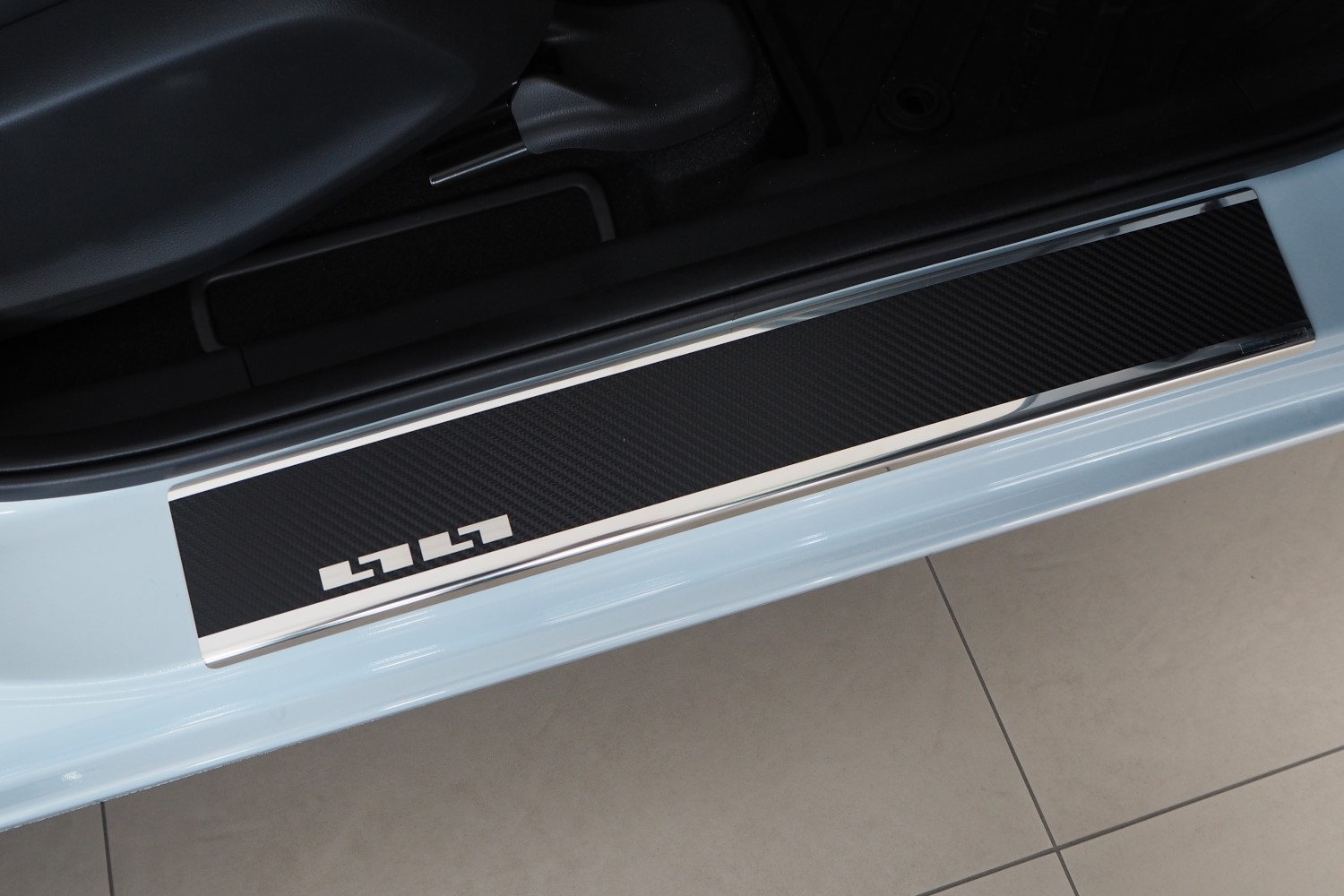 Door sill plates suitable for Honda Jazz IV 2020-present 5-door hatchback stainless steel - carbon foil