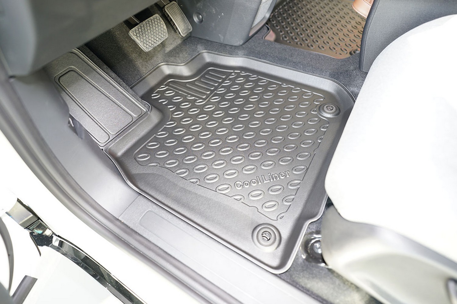 Car mats suitable for Honda E (ZC7) 2019-present 5-door hatchback Cool Liner PE/TPE rubber (HON2EEFM-C) (2) Car mats suitable for Honda E (ZC7) 2019-present 5-door hatchback Cool Liner PE/TPE rubber (HON2EEFM-C) (2)