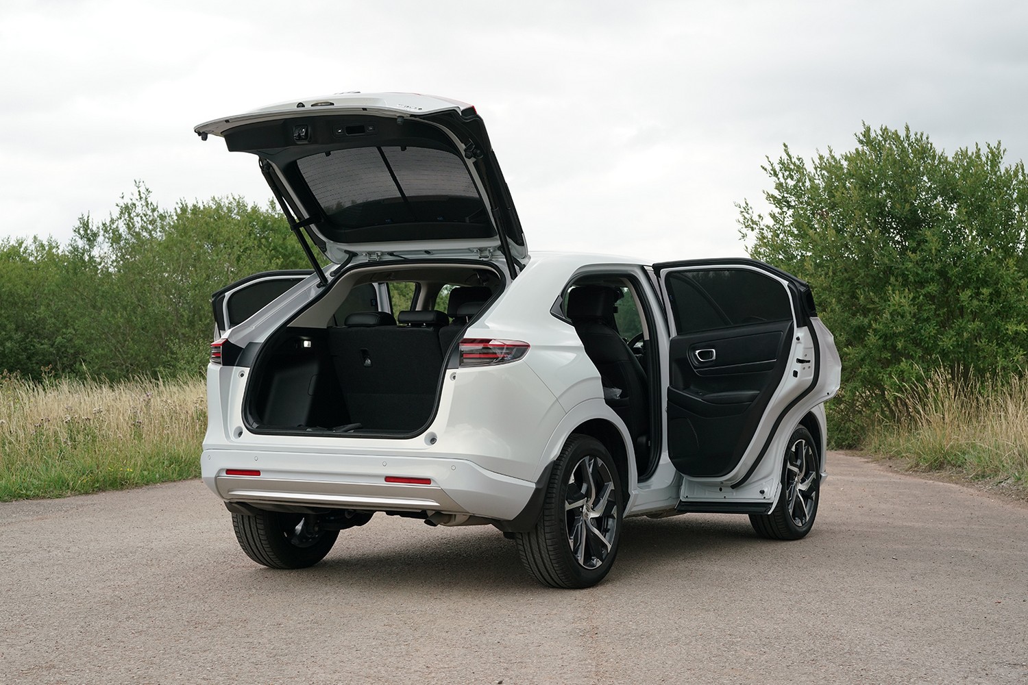 Sun shades suitable for Honda HR-V (RV) 2021-present Car Shades - set (HON2HVCS) (6)