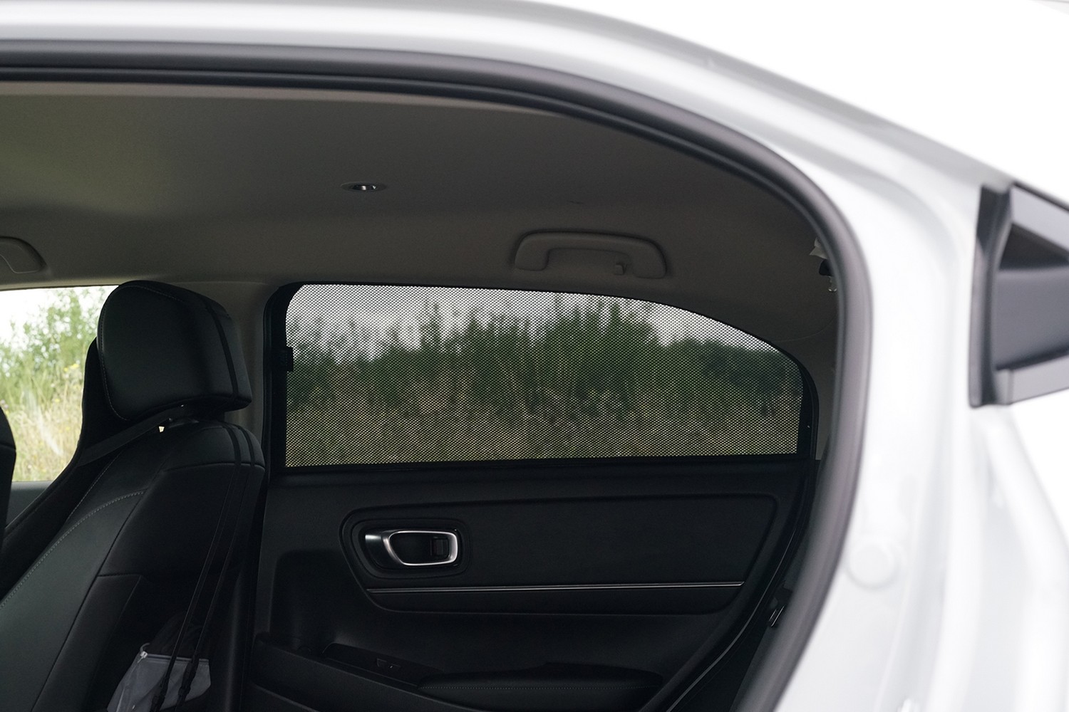 Sun shades suitable for Honda HR-V (RV) 2021-present Car Shades - rear side doors (HON2HVCS-RD) (4)