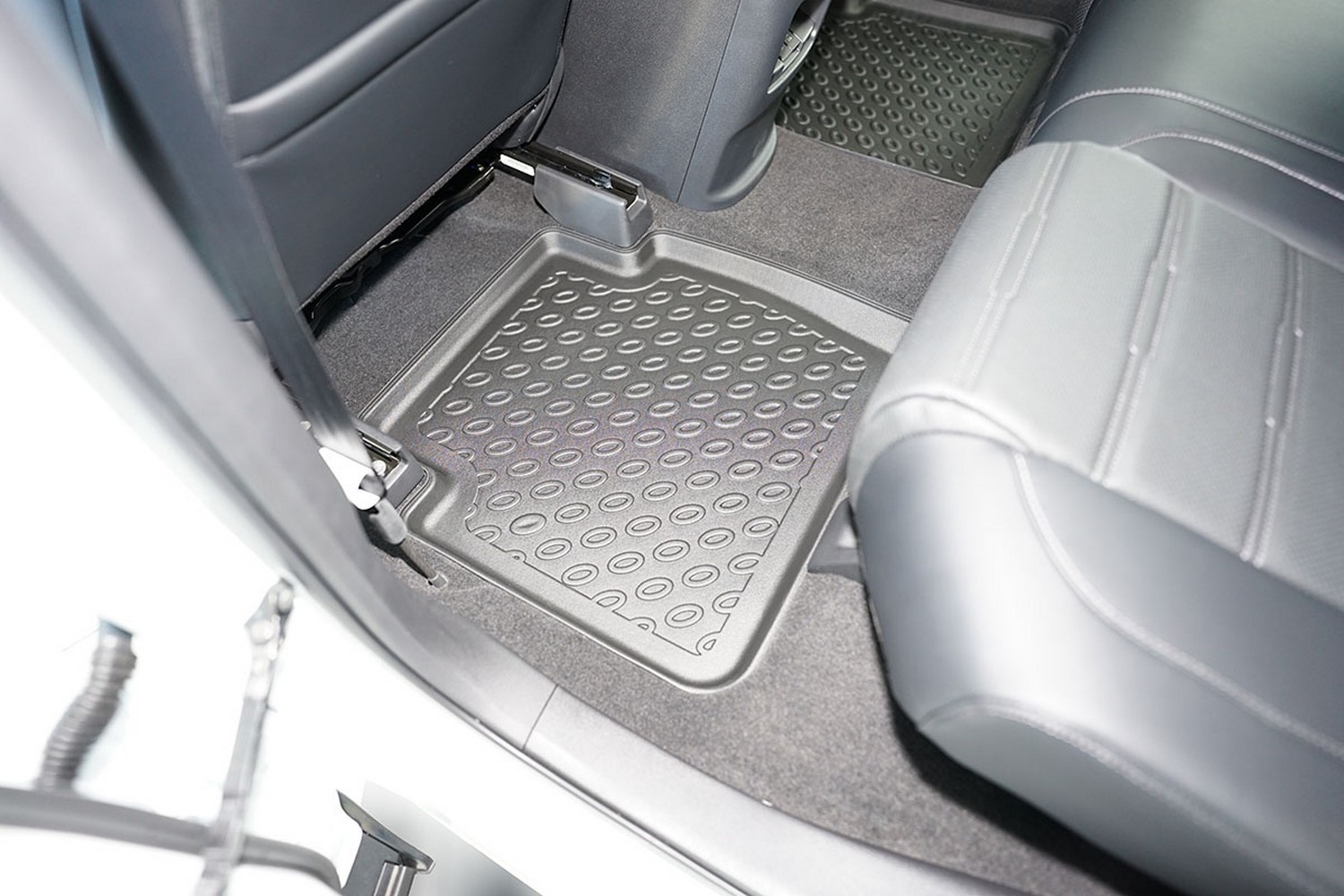 Car mats suitable for Honda CR-V VI 2023-present Cool Liner PE/TPE rubber (HON3CVFM-C) (4) Car mats suitable for Honda CR-V VI 2023-present Cool Liner PE/TPE rubber (HON3CVFM-C) (4)