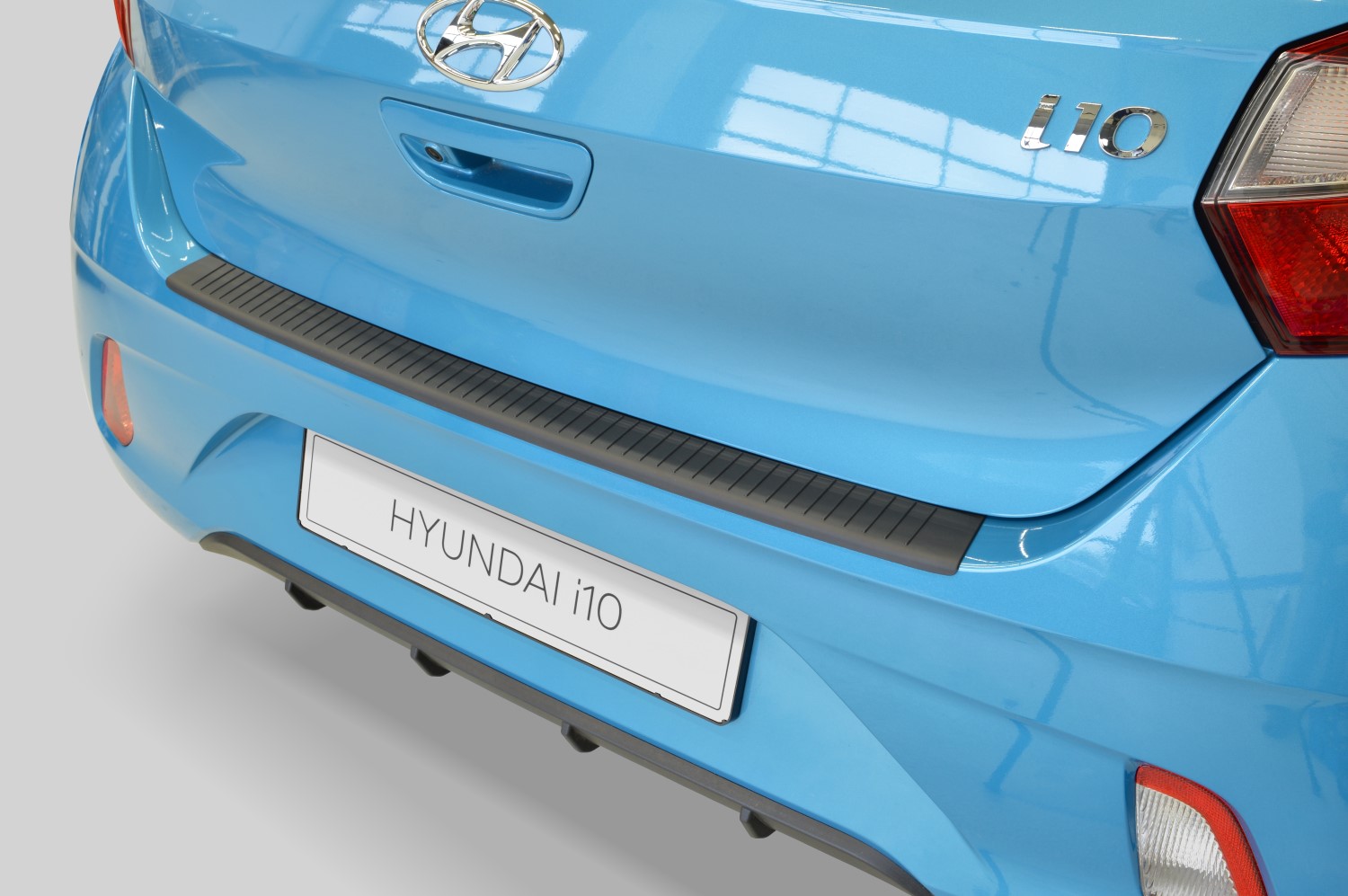 Original TFS Premium Ladekantenschutz Schwarz ABS für Hyundai i10 ab 2013 