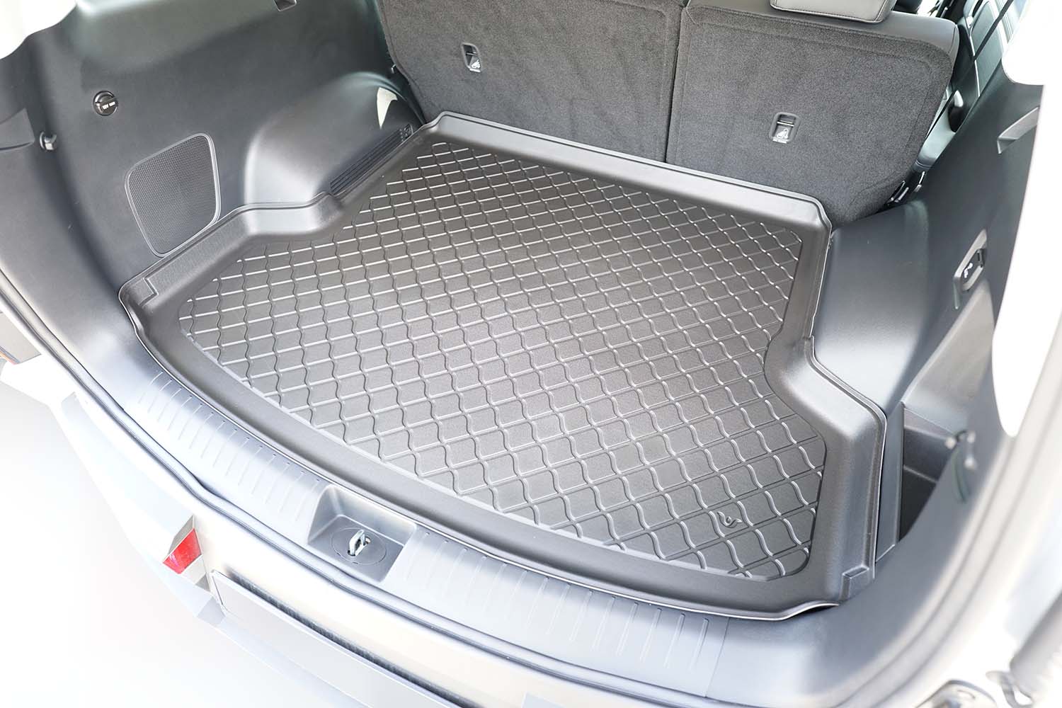 Boot mat suitable for Hyundai Santa Fe (MX5) 2024-present Guardliner anti slip PE/TPE rubber (HYU11SFTM-G) (2)