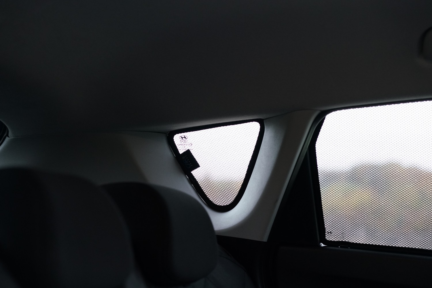 Sun shades suitable for Hyundai Bayon (BC3 CUV) 2021-present Car Shades - set (HYU1BACS) (4) Sun shades suitable for Hyundai Bayon (BC3 CUV) 2021-present Car Shades - set (HYU1BACS) (4)