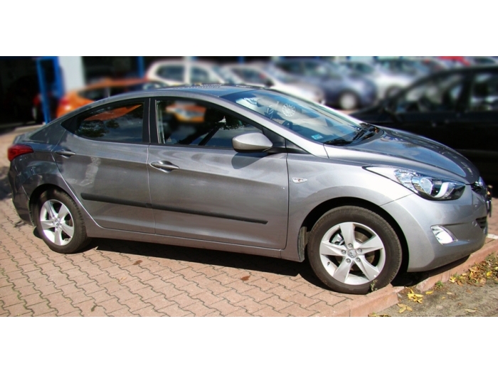 Baguettes protection convient à Hyundai Elantra V (MD) 2011-2015 4 portes tricorps ensemble