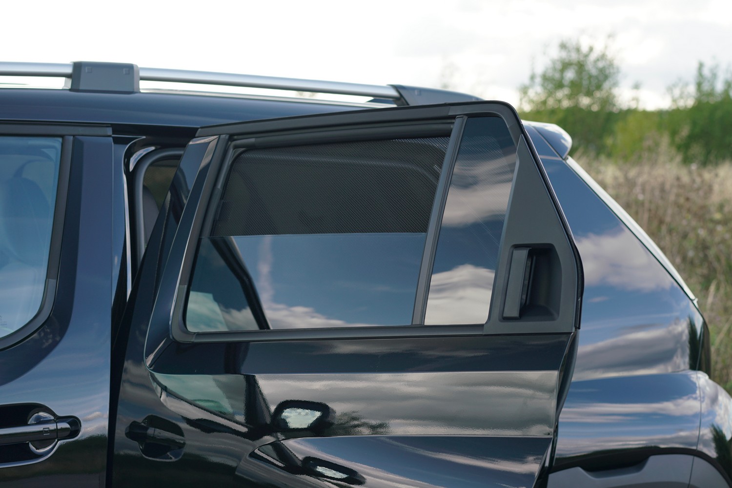 Sun shades suitable for Hyundai Inster (AX1 EV) 2024-present 5-door hatchback Car Shades - rear side doors (HYU1INCS-RD) (4)