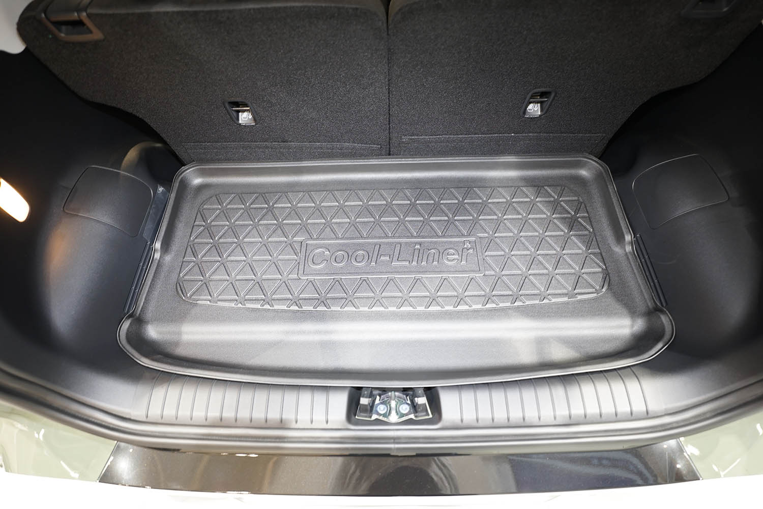 Boot mat suitable for Hyundai Inster (AX1 EV) 2024-present 5-door hatchback Cool Liner anti slip PE/TPE rubber (HYU1INTM-C) (3) Boot mat suitable for Hyundai Inster (AX1 EV) 2024-present 5-door hatchback Cool Liner anti slip PE/TPE rubber (HYU1INTM-C) (3)