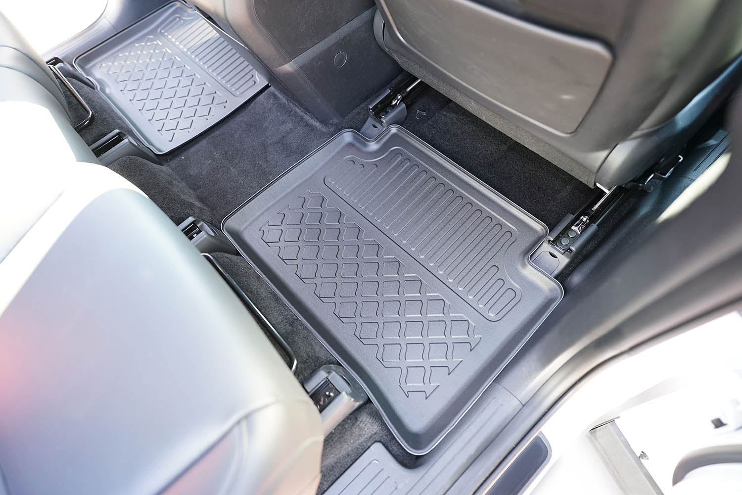 Car mats suitable for Hyundai Santa Fe (MX5) 2024-present Guardliner PE/TPE rubber (HYU1SFFM-G) (5) Car mats suitable for Hyundai Santa Fe (MX5) 2024-present Guardliner PE/TPE rubber (HYU1SFFM-G) (5)