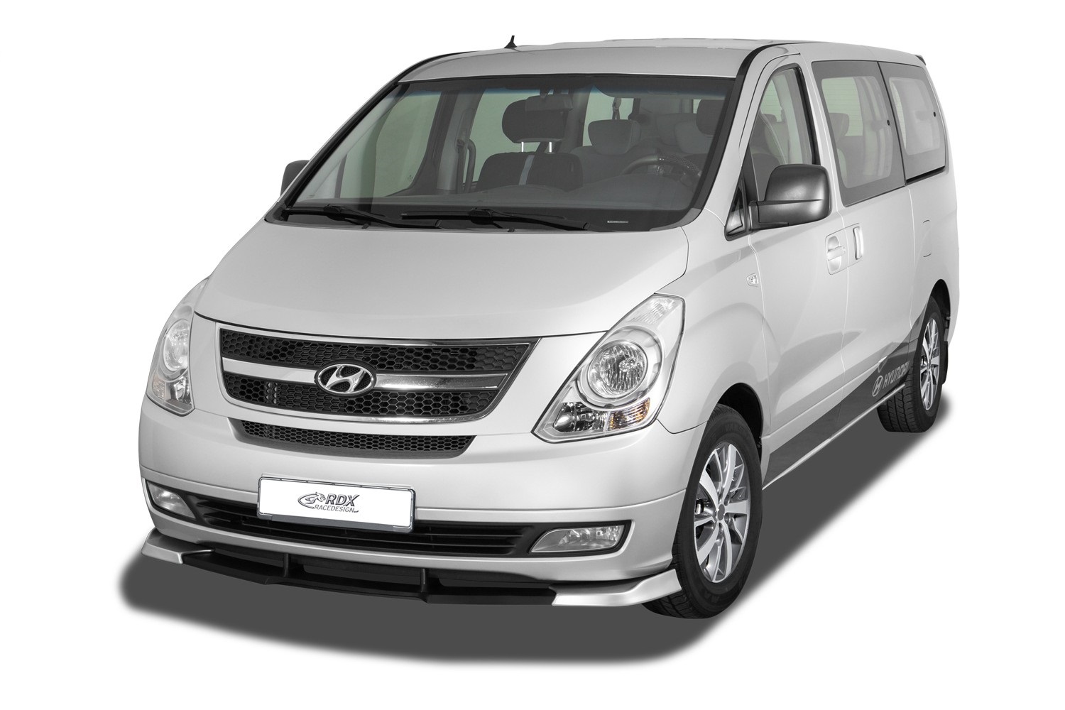 Front spoiler Vario-X suitable for Hyundai H-1 2008- 2018 PU - painted (2) Front spoiler Vario-X suitable for Hyundai H-1 2008- 2018 PU - painted (2)