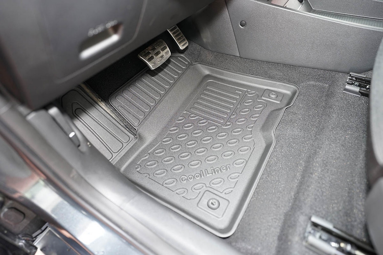 Car mats suitable for Hyundai Kona (OS) 2017-2022 Cool Liner PE/TPE rubber (HYU3KOFM-C) (2) Car mats suitable for Hyundai Kona (OS) 2017-2022 Cool Liner PE/TPE rubber (HYU3KOFM-C) (2)