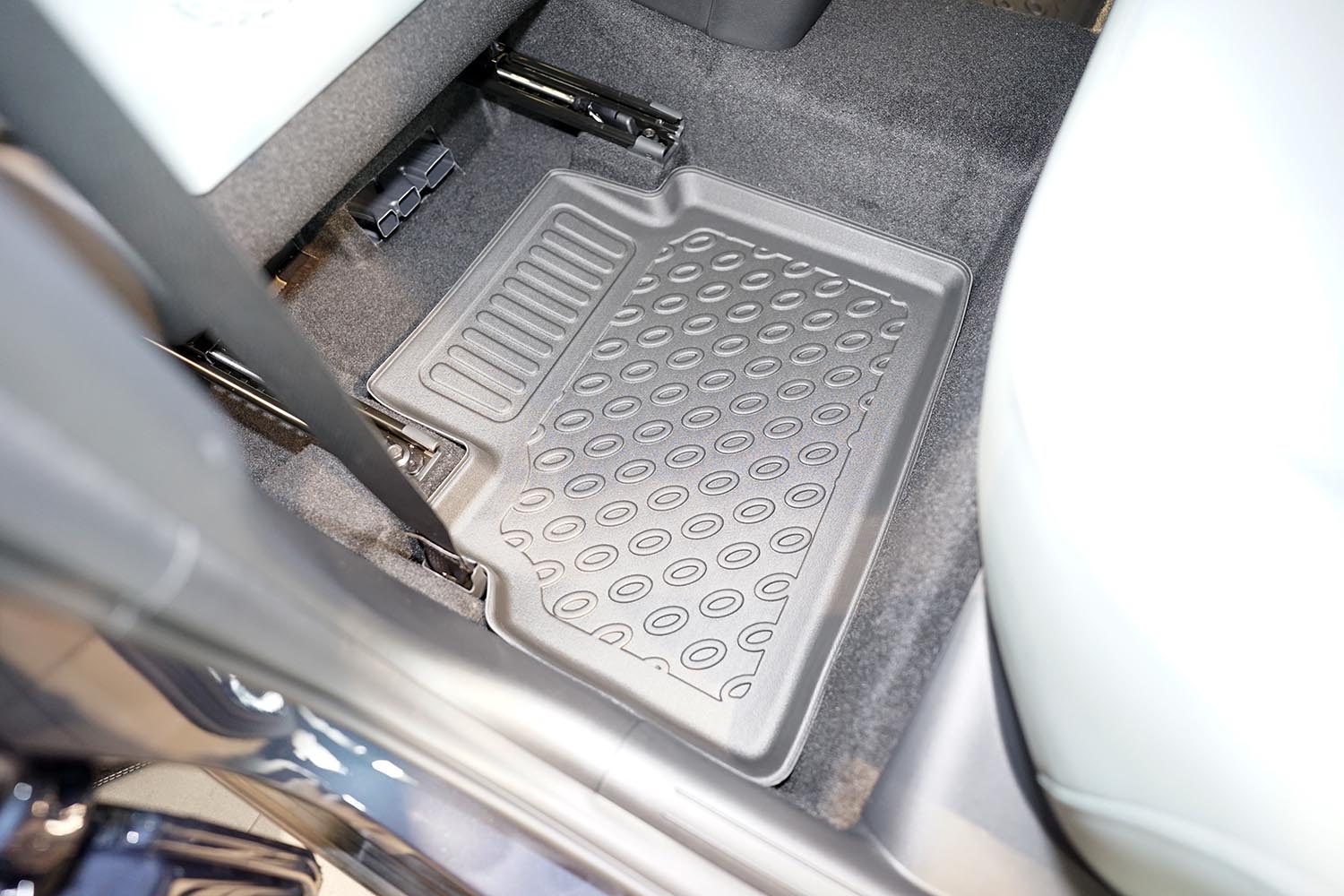 Car mats suitable for Hyundai Kona (SX2) 2023-present Cool Liner PE/TPE rubber (HYU4KOFM-C) (4) Car mats suitable for Hyundai Kona (SX2) 2023-present Cool Liner PE/TPE rubber (HYU4KOFM-C) (4)