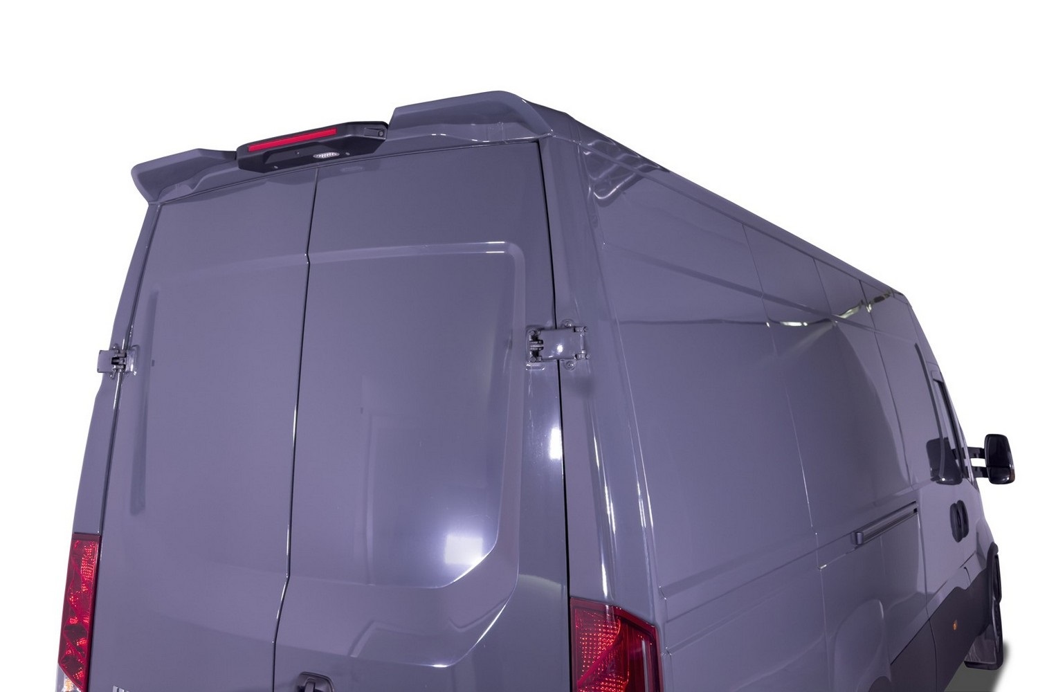 Roof spoiler suitable for Iveco Daily VI 2019-present PU - painted (2)