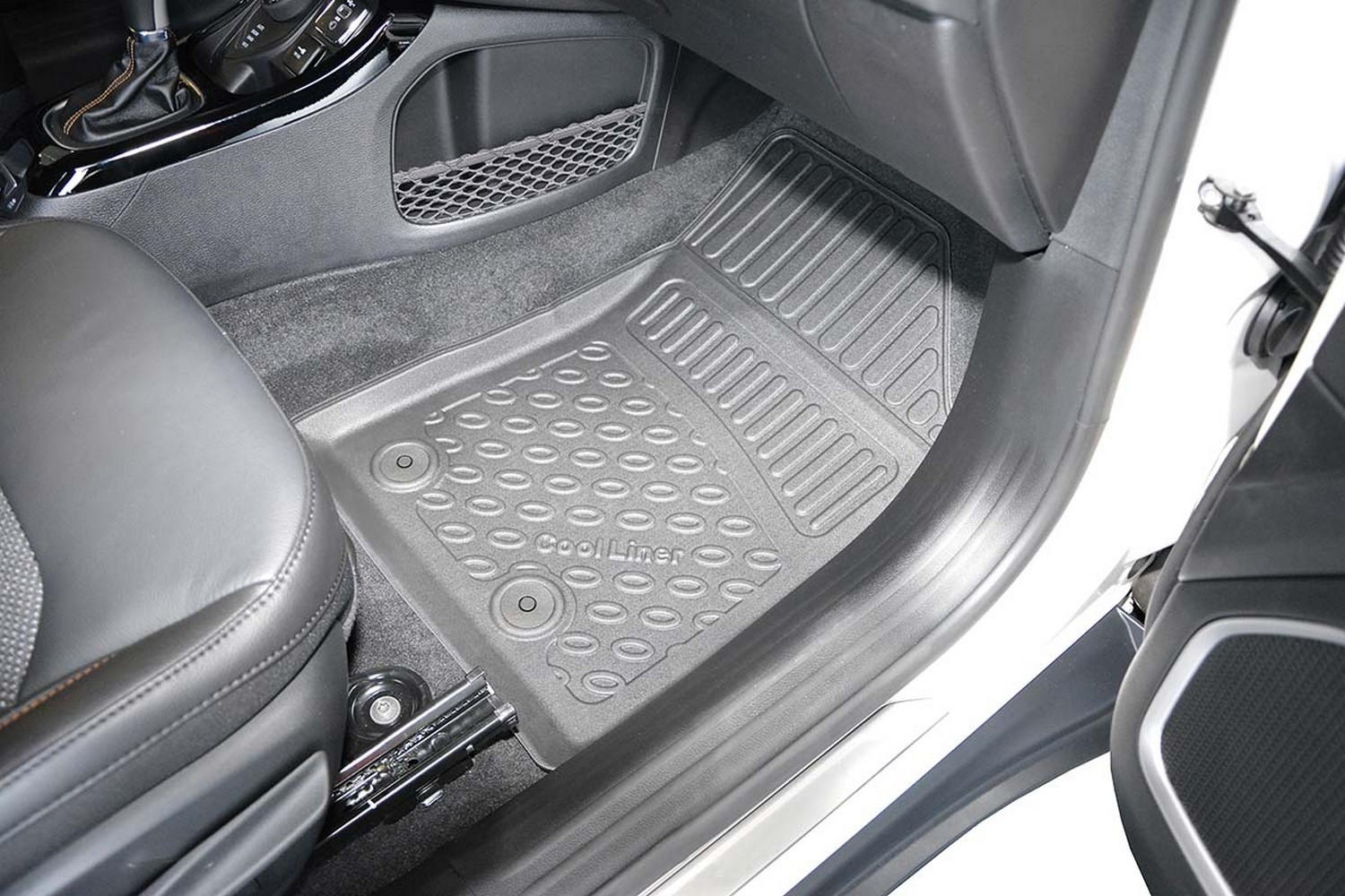 Car mats suitable for Jeep Compass (MP) 2017-present Cool Liner PE/TPE rubber (JEE1COFM-C) (3) Car mats suitable for Jeep Compass (MP) 2017-present Cool Liner PE/TPE rubber (JEE1COFM-C) (3)