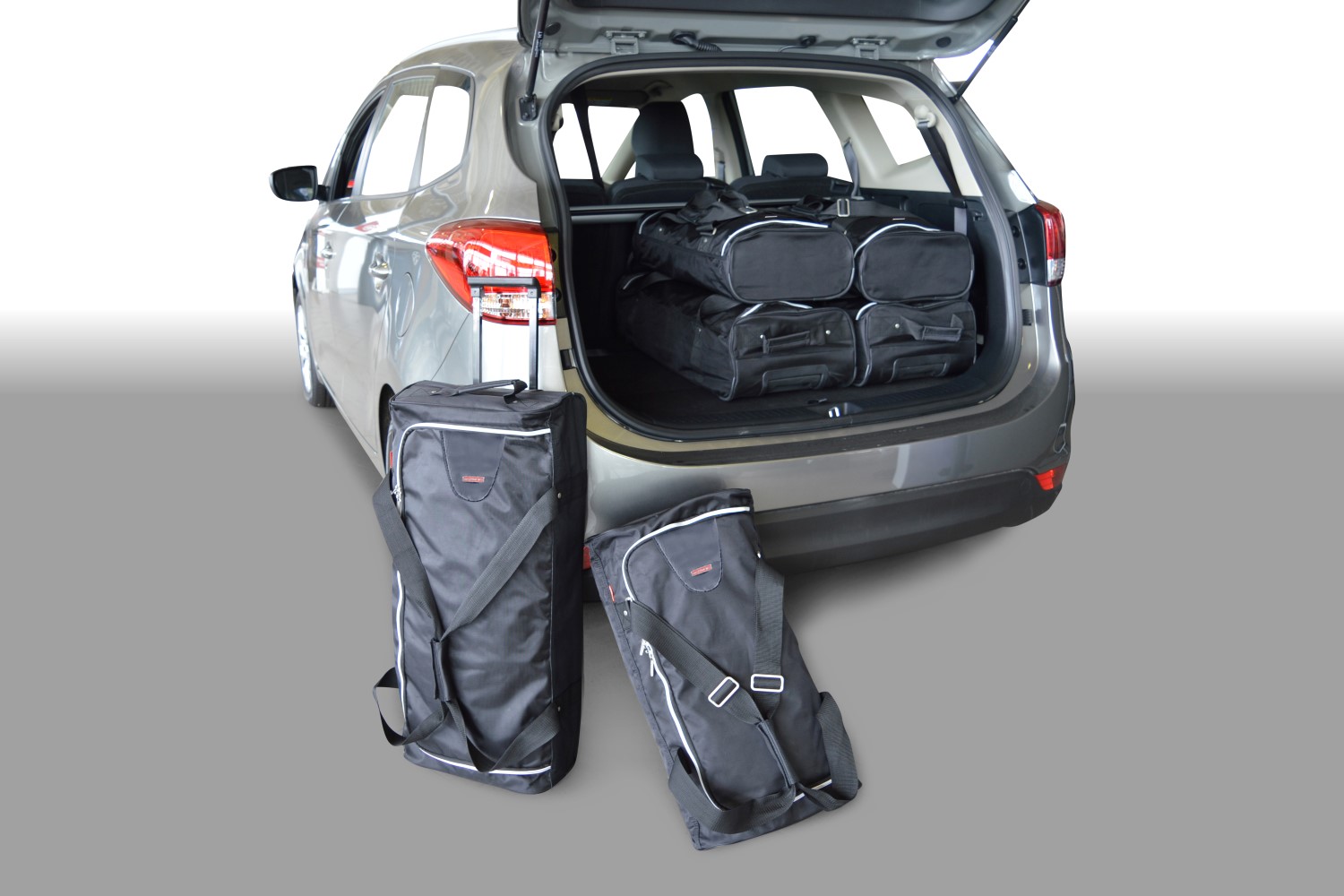 Reistassenset geschikt voor Kia Carens IV (RP) 2013-2018 Original