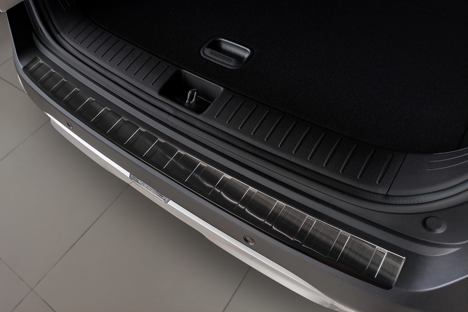 Protection de seuil de pare-chocs arrière en plastique anti-rayures pour  Kia Sorento 4x4 2018 2019 : : Auto