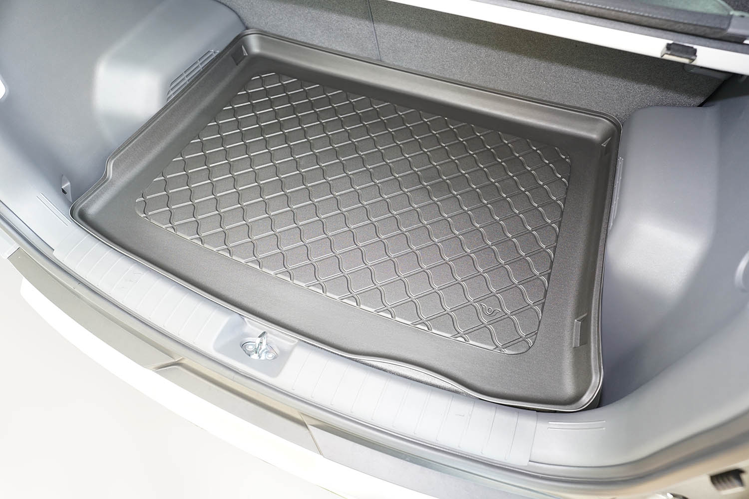 Boot mat suitable for Kia EV4 2025-present 5-door hatchback Guardliner anti slip PE/TPE rubber (KIA1E4TM-G) (2) Boot mat suitable for Kia EV4 2025-present 5-door hatchback Guardliner anti slip PE/TPE rubber (KIA1E4TM-G) (2)