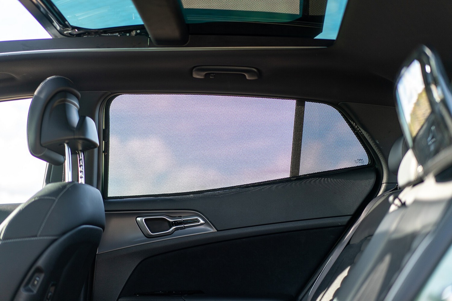 Sun shades Kia Sportage V (NQ5) 2021-present Car Shades - rear side doors (KIA4SPCS-RD) (4)