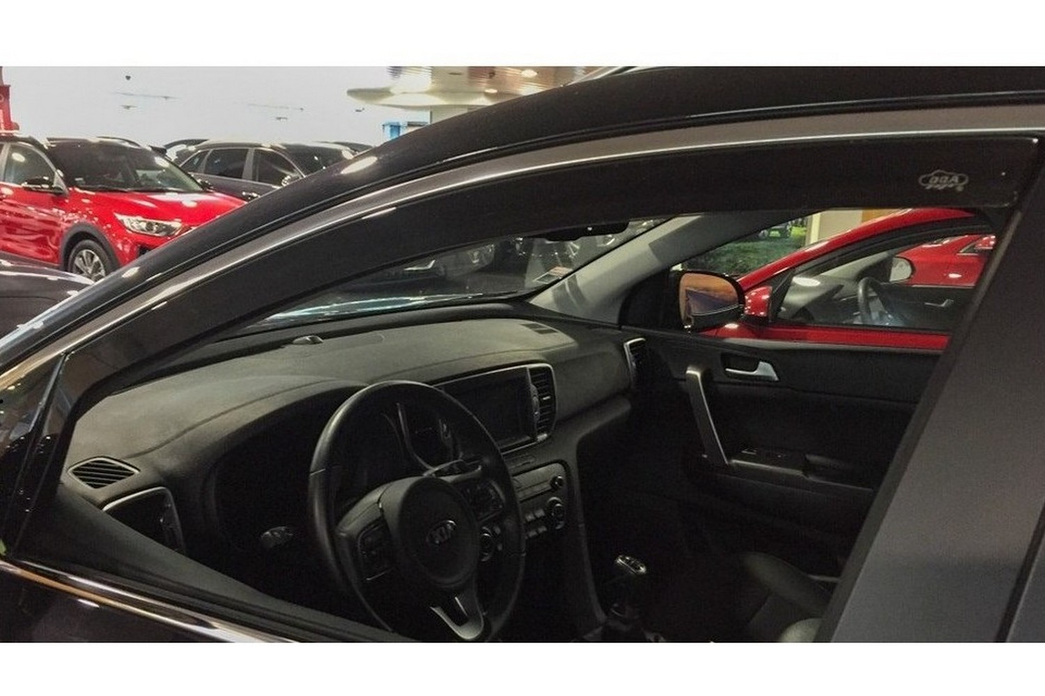 Side wind deflectors suitable for Kia Sportage IV (QL) 2015-2021 front doors DGA - smoke grey (2)