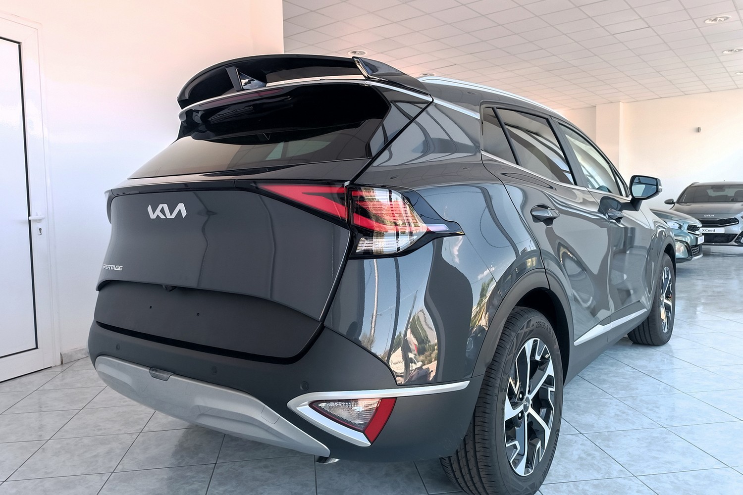 Roof spoiler Kia Sportage V (NQ5) 2021-present (3)