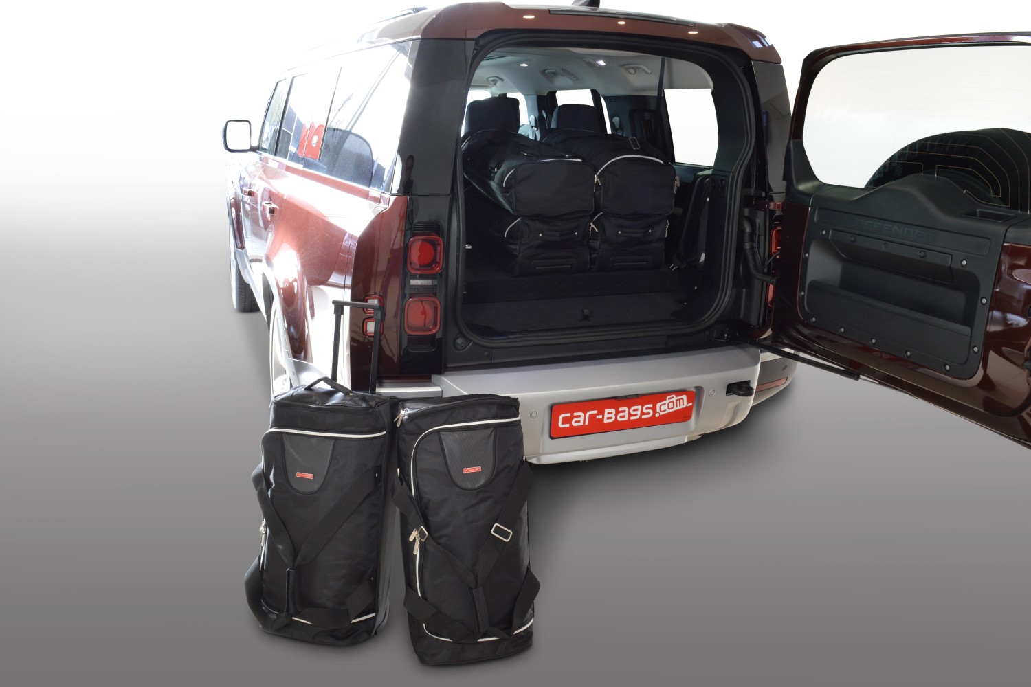 Travel bag set suitable for Land Rover Defender 130 (L663) 2020-present Original
