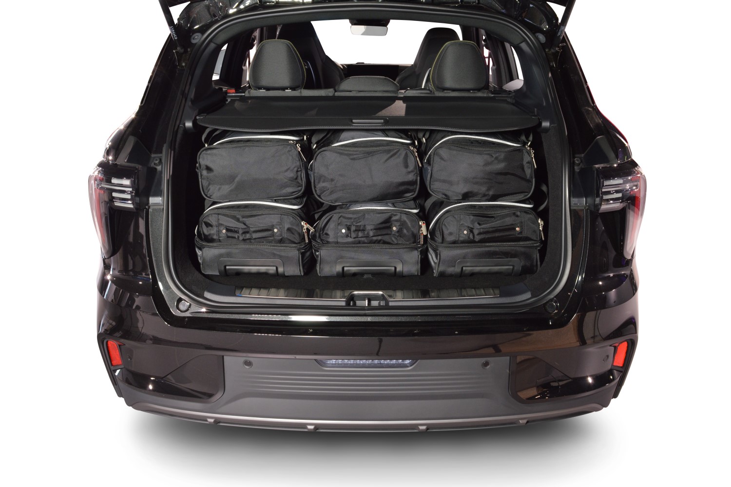 Travel bag set suitable for Lynk & Co 01 (CX11) 2021-present Original (4) Travel bag set suitable for Lynk & Co 01 (CX11) 2021-present Original (4)