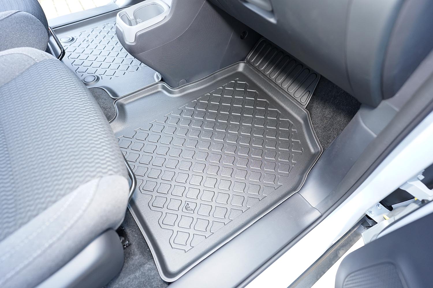 Car mats suitable for Leapmotor T03 2023-present 5-door hatchback Guardliner PE/TPE rubber (LEA103FM-G) (6)